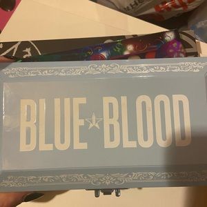 Blue Blood Pallet